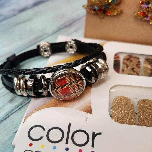 2025 Christmas Color Street bundle - Picture 4 of 5